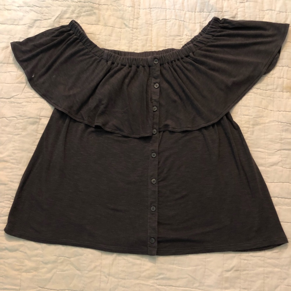 Soft and sexy dark gray sleeveless wide ruffle